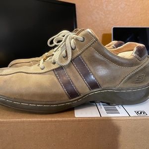 Skechers SN4400 Color Code DSCH Mens Casual Shoe US Size 10.5